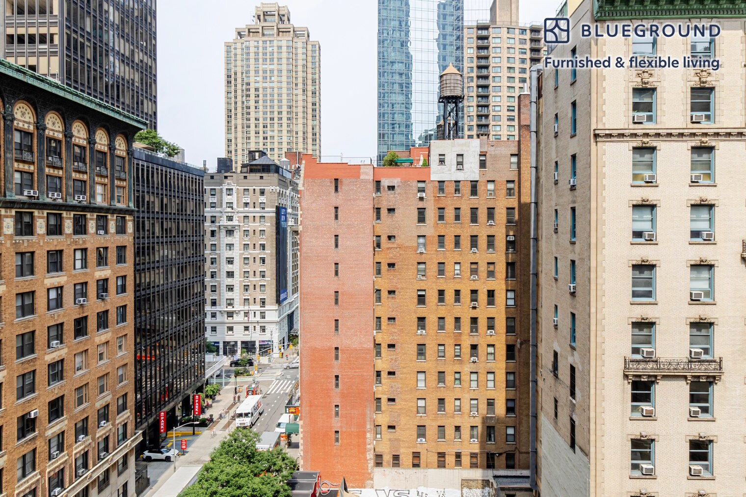 Building Photo - 161 W 54th St