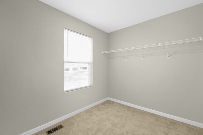 Building Photo - 3832 Eagles Landing Dr