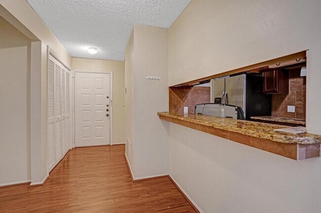 Building Photo - 2301 N Congress Ave