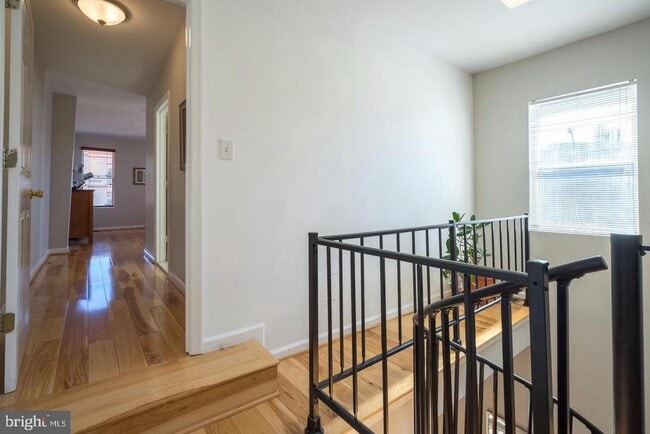 Building Photo - 2206 12th St NW