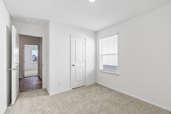 Building Photo - 3723 Zoeys Wy