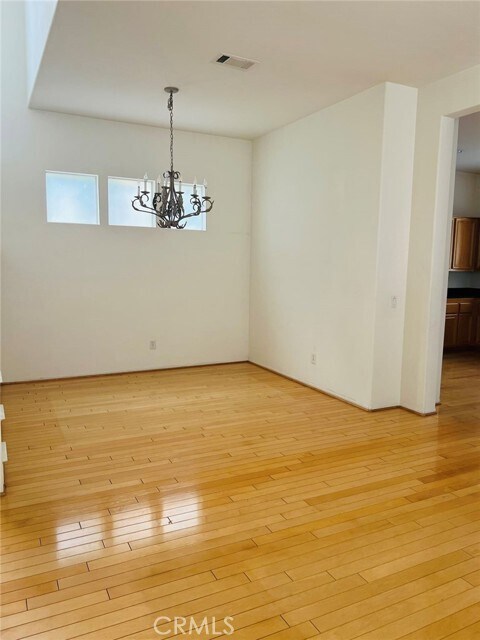 Building Photo - 1907 Palomino Dr