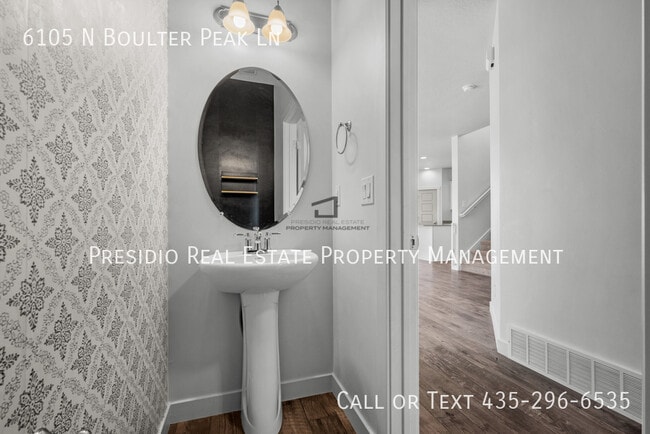 Building Photo - 6105 N Boulter Peak Ln