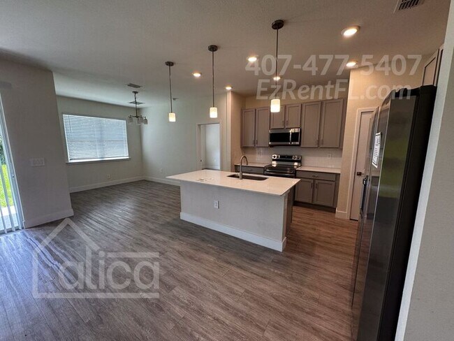 Building Photo - 2554 Ananas Rd