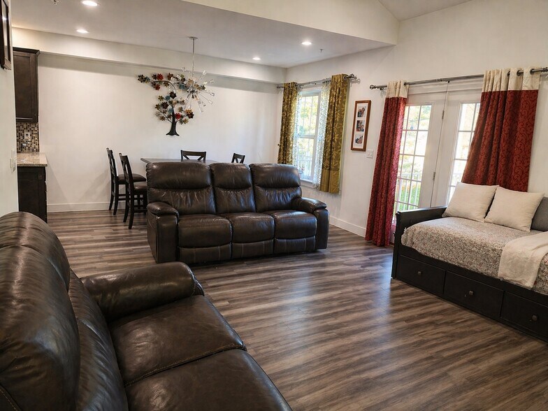 Building Photo - 4132 Orrs Town Ct