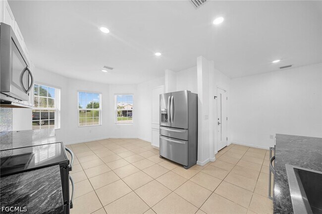 Building Photo - 10464 Canal Brook Ln
