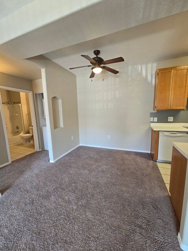 Building Photo - A Fabulous 2 Bedroom Downstairs Condo Cent...