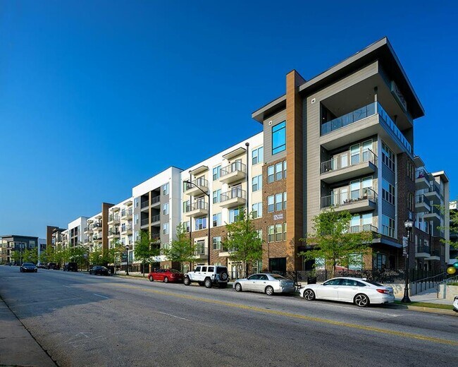 Building Photo - 125 Milton Ave SE