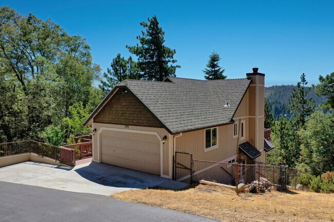 Building Photo - 26520 Walnut Hills Dr