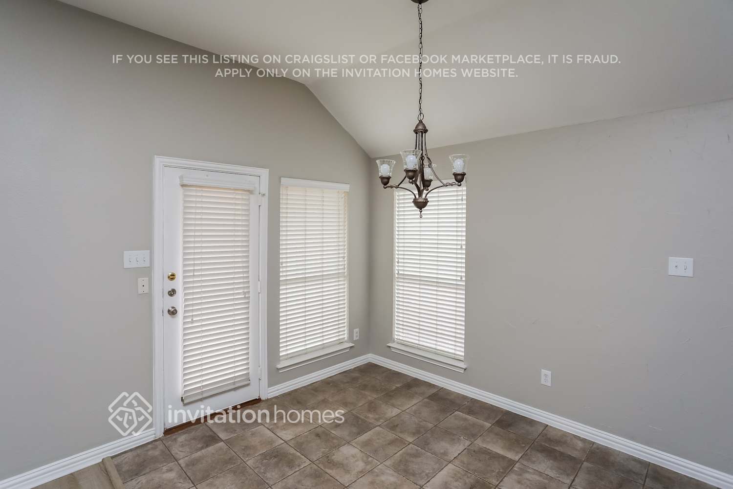 Building Photo - 1014 Spinnaker Dr