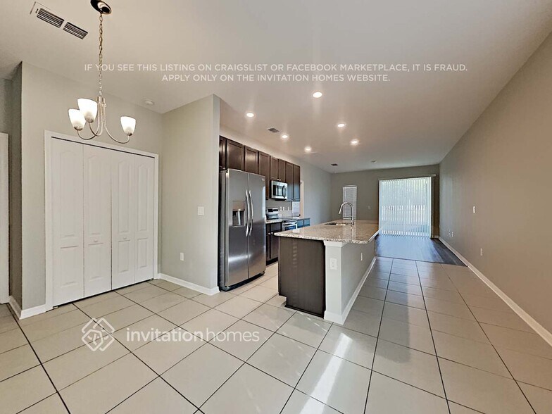 Building Photo - 4831 Reisswood Lp