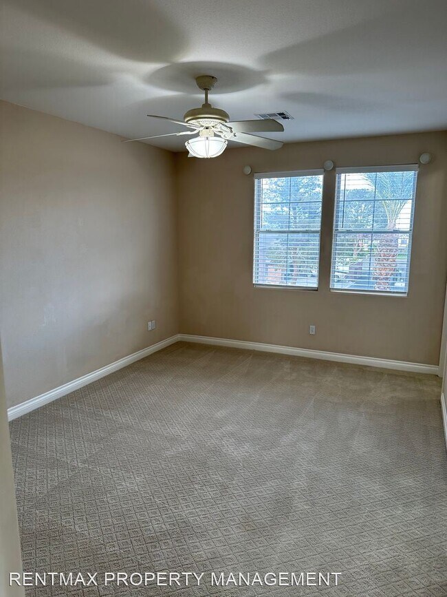 Building Photo - 4 br, 4.5 bath House - 2743 S MILLER LN