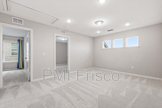 Building Photo - 817 Adelyn St
