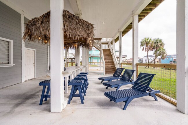 Building Photo - 939 Palm Ridge Dr