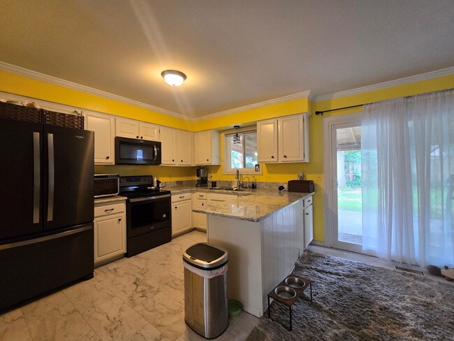 Building Photo - 1855 Luneta Ct