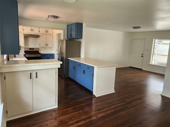 Building Photo - 1635 Wilde Rock Way