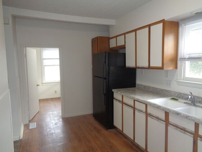 Building Photo - 5613 Baldwin Ave