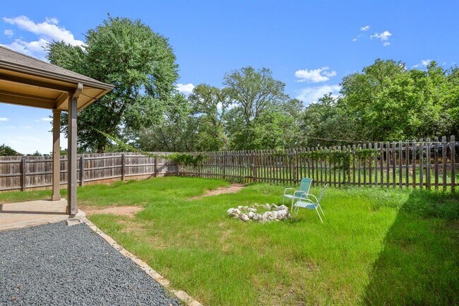 Building Photo - 7300 Branrust Dr
