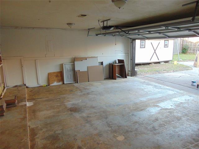 Building Photo - 7233 Martha Ln