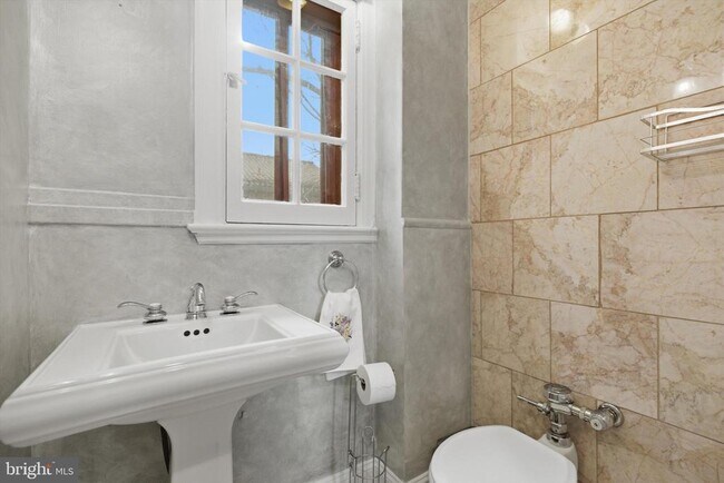 Building Photo - 230 Stony Run Lane