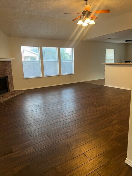 Building Photo - 5519 Laysan Ct