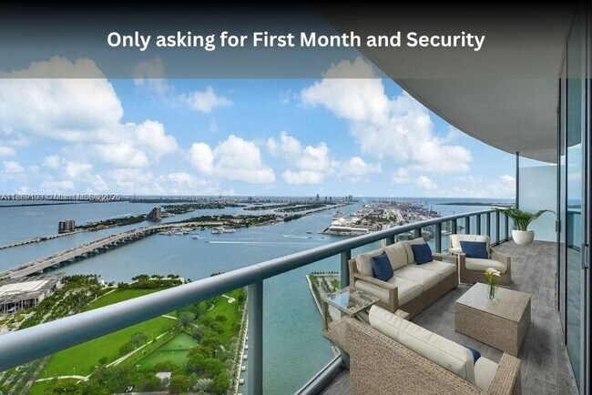 Primary Photo - 888 Biscayne Blvd