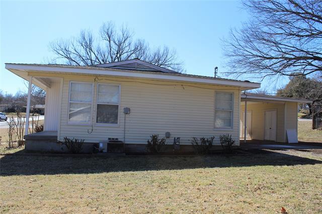 Building Photo - 1224 S Lamar St