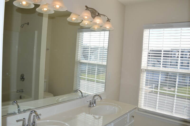 Building Photo - 4517 Wayland Ct