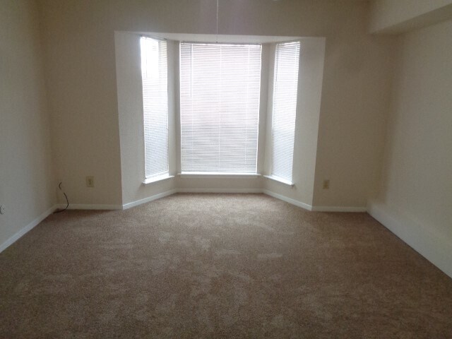 Building Photo - 4633 Wild Indigo St