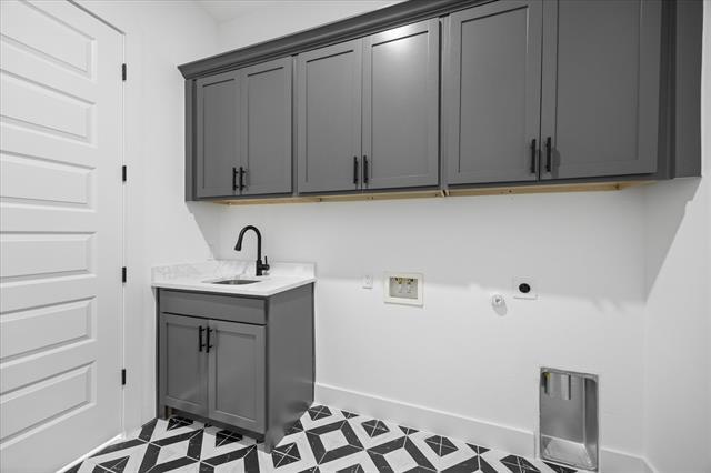 Building Photo - 2057 Glenhollow Dr