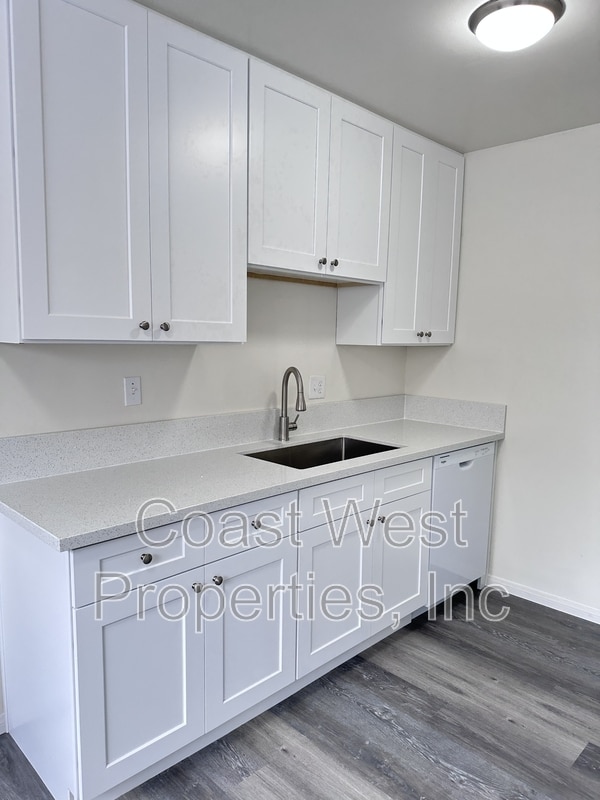 Building Photo - 1620 Reed Ave