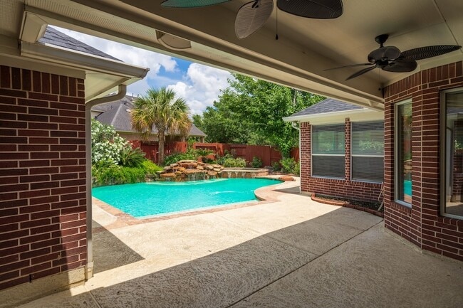 Building Photo - 12406 Santiago Cove Ln