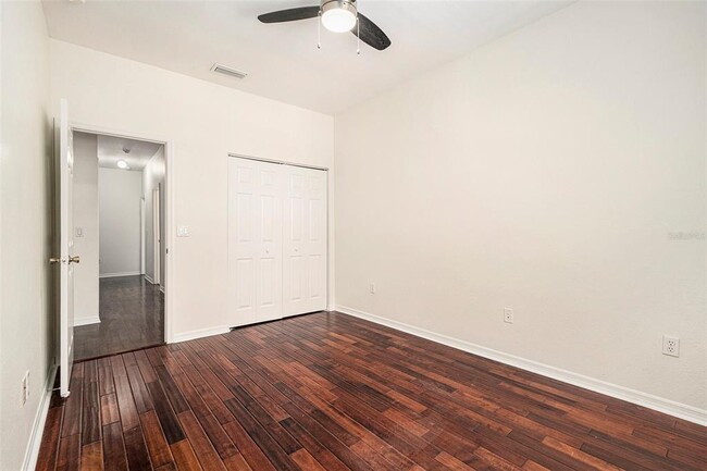 Building Photo - 2622 W Horatio St