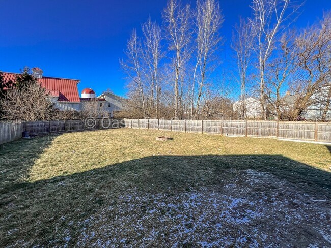 Building Photo - 2278 Golden Leaf Ln