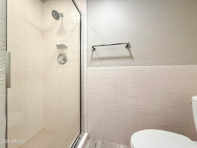 Building Photo - 15615 Chicory Dr