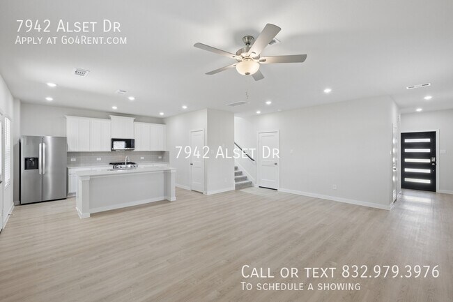 Building Photo - 7942 Alset Dr