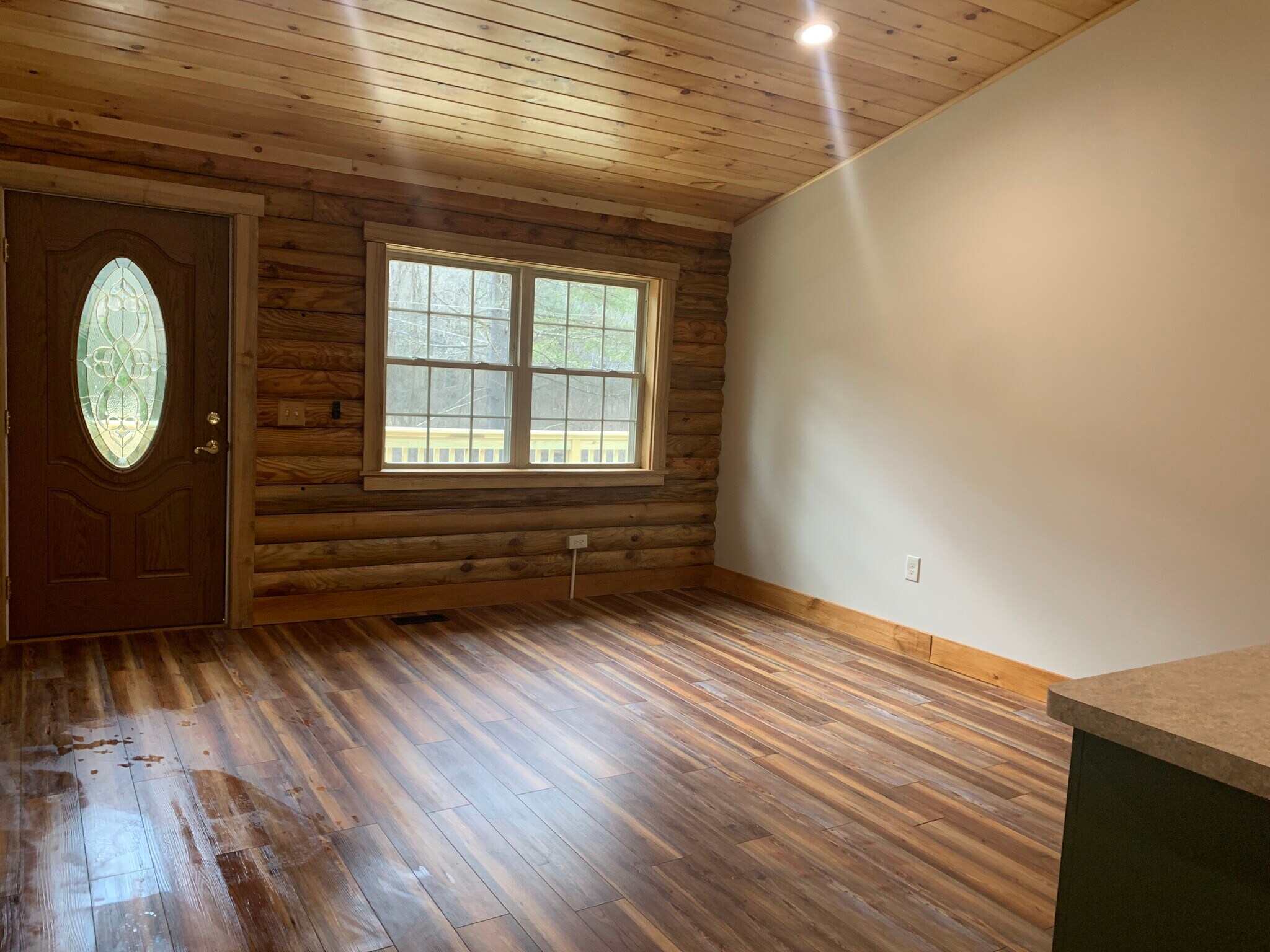 Building Photo - 8947 N Clendenning Creek Rd