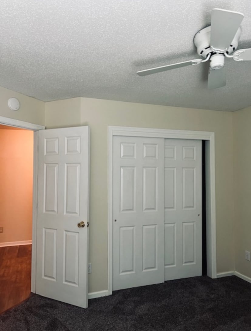 Building Photo - 861 Royal Grove Ct