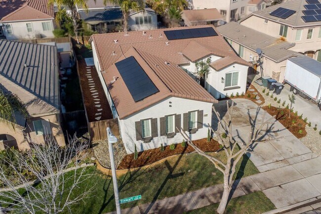 Building Photo - 3350 W Stewart Ave