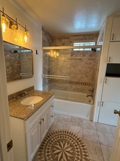 full bath - 10225 Lurline Ave