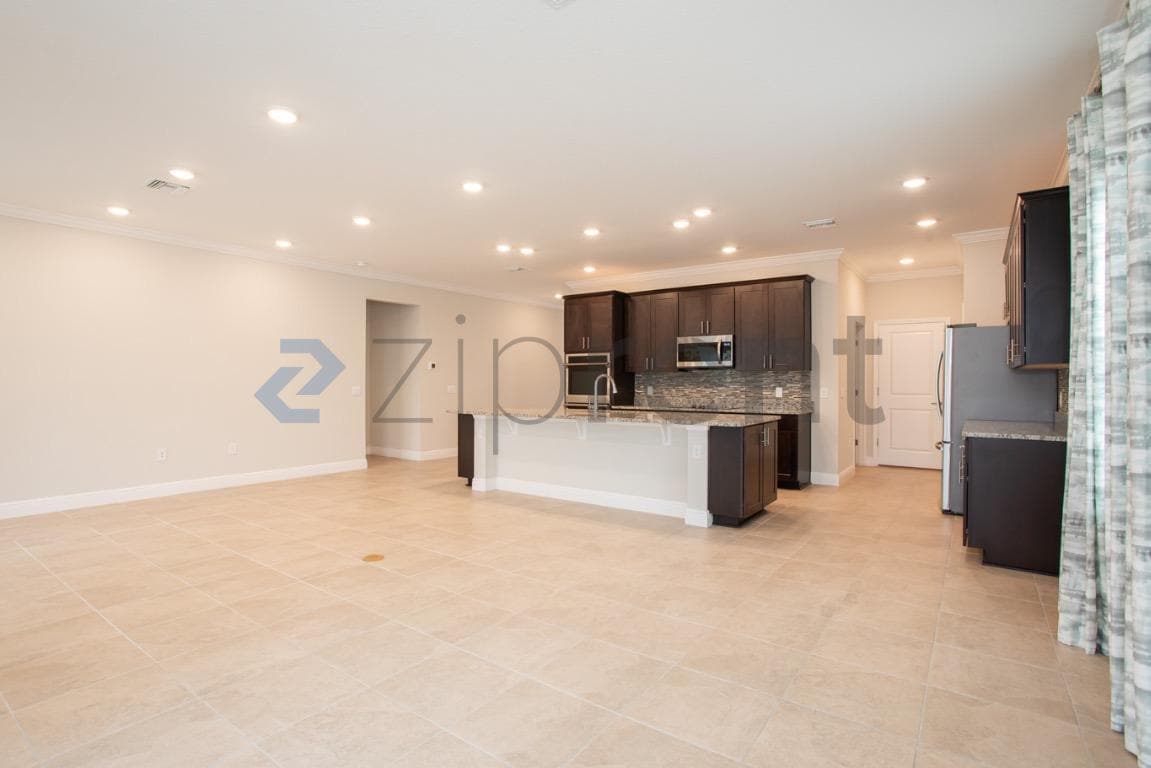 Building Photo - 2129 NW 248th Wy