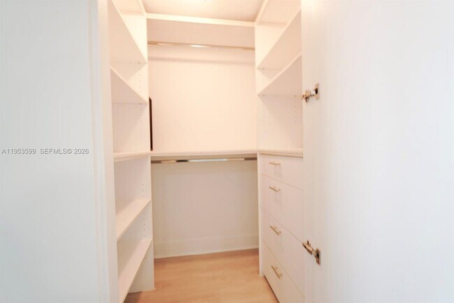 Building Photo - 325 S Biscayne Blvd