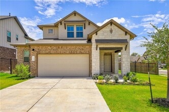 Building Photo - 100 Brady Creek Wy