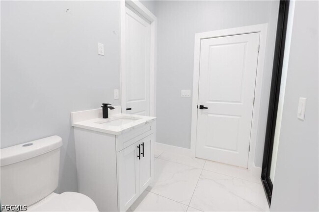 Building Photo - 4703 Elva Ave S