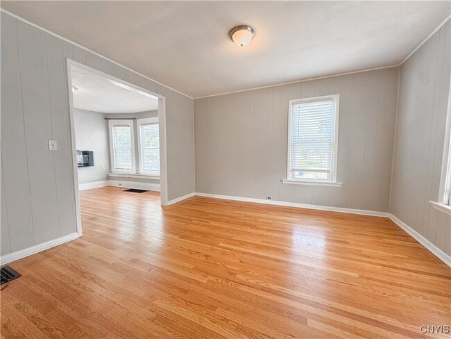 Building Photo - 77 Standart Ave