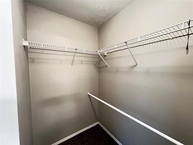 Building Photo - 1357 Woodwind Dr