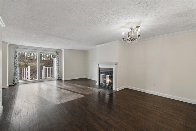 Building Photo - 7 Swift Ln