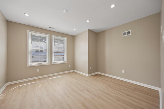 Building Photo - 6131 McMahon St