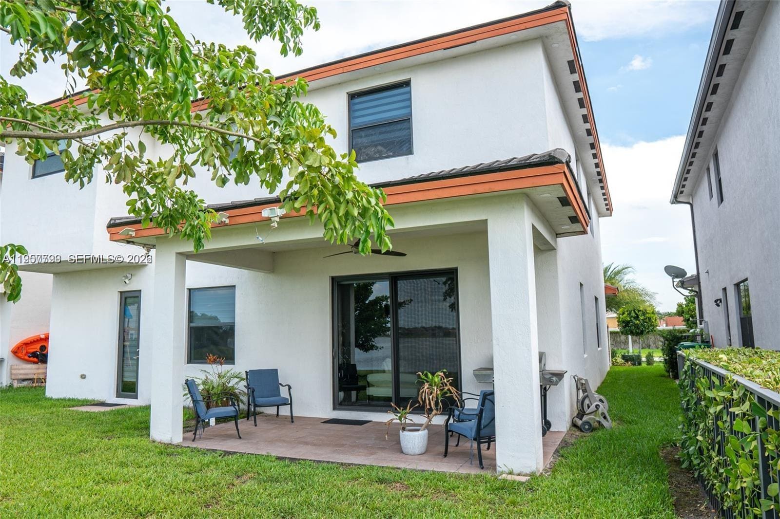 Building Photo - 8981 NW 154th Ter