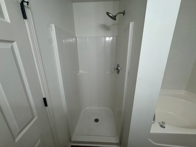 Building Photo - 2208 Summerwind Dr